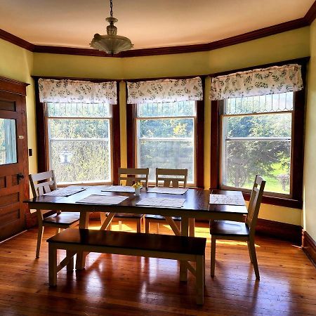 Basecampwv-Durbin. Spacious 4 Bedroom House W/Yard Dış mekan fotoğraf
