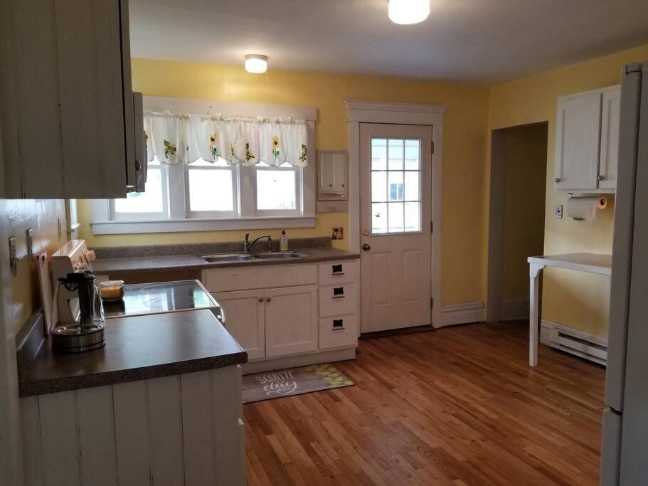 Basecampwv-Durbin. Spacious 4 Bedroom House W/Yard Dış mekan fotoğraf