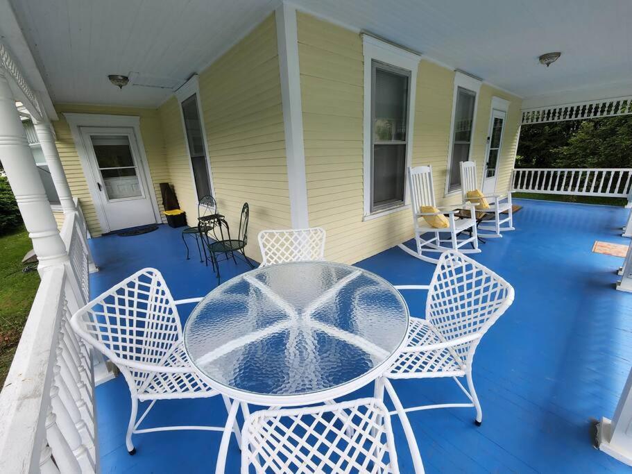 Basecampwv-Durbin. Spacious 4 Bedroom House W/Yard Dış mekan fotoğraf